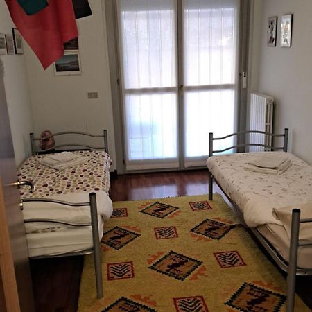 Casa Vacanze La Mela Монца Экстерьер фото