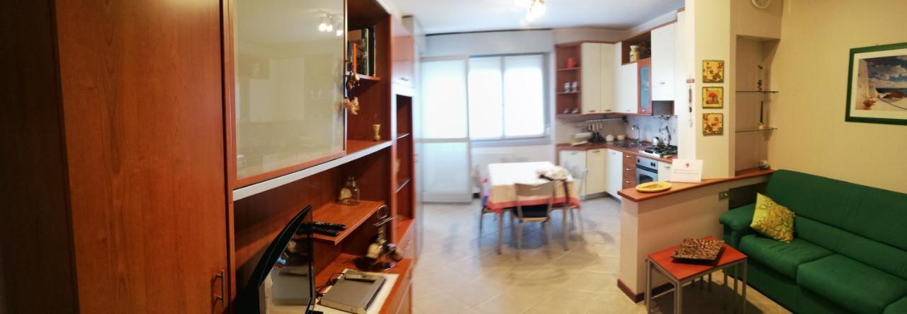 Casa Vacanze La Mela Монца Экстерьер фото